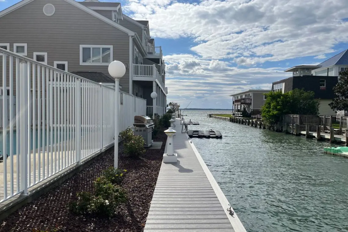 1fa24202 cb68 424d 97d3 926819c5821c