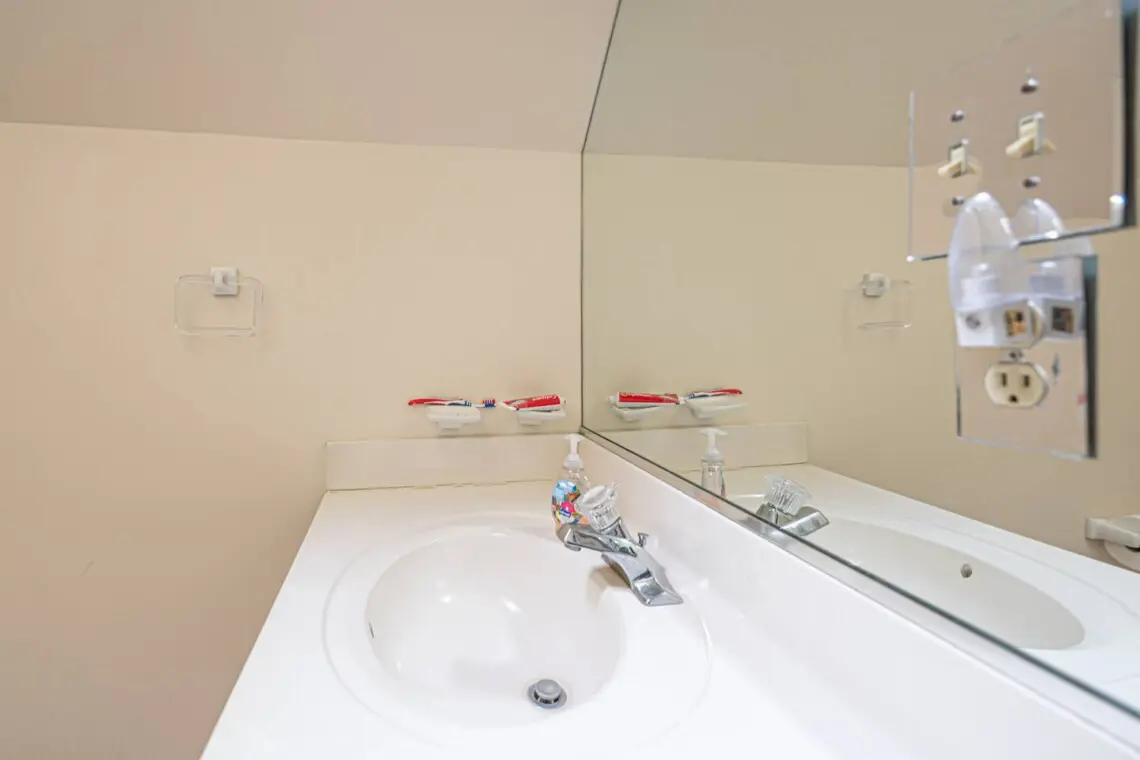 21c055d0 207d 4a4f ad88 c6c101124a8e