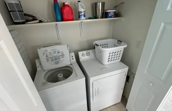 226b631c 1477 411d b578 004ce7c67ea9