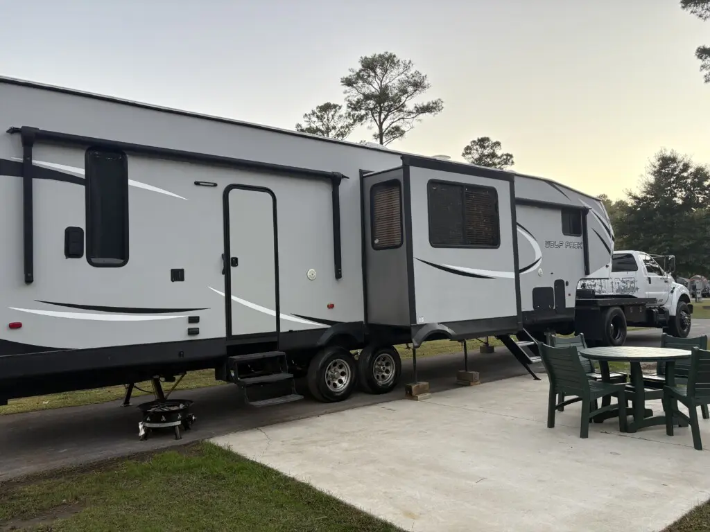 44313cb3 38ae 4898 94fc 60cfe07687b9