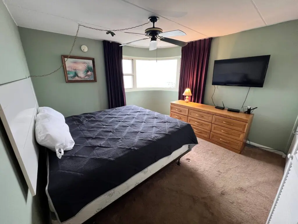 49333f17 e80a 4f4b aaec 656dadd73abc