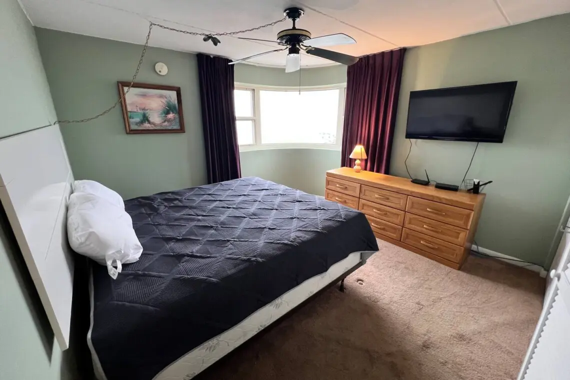 49333f17 e80a 4f4b aaec 656dadd73abc