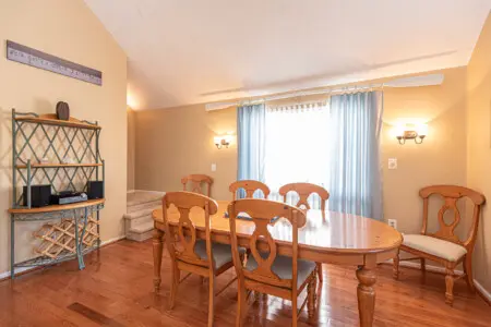 62f26bd8 570d 4e0d a38e 75b90ccd2ff1