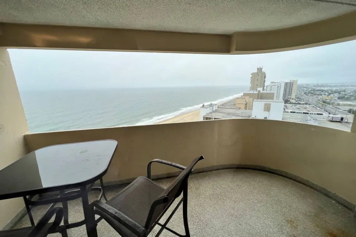 6556e591 8cbf 4f94 b79c a9040501e36c