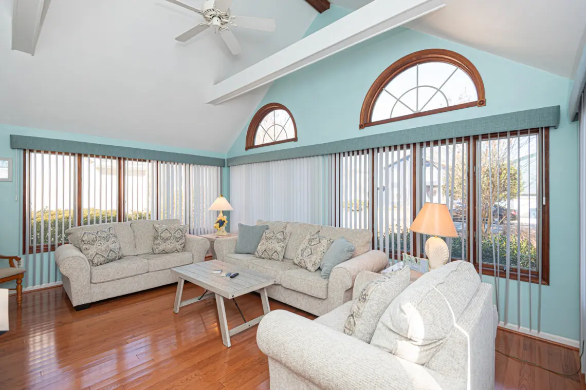 7ab5165f 4406 41c1 a22e 181d706406d3