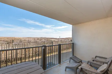 9b6c08eb cd5e 401e ac16 991fc990c1bb