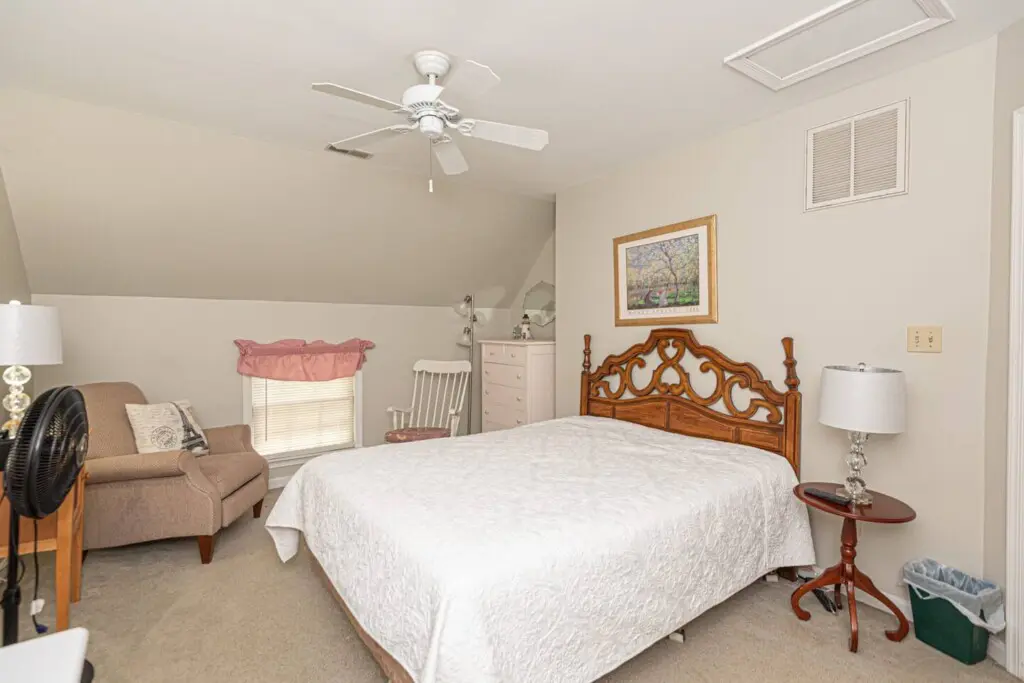 9ed5e98e b590 461d 9112 f122dfb2798e