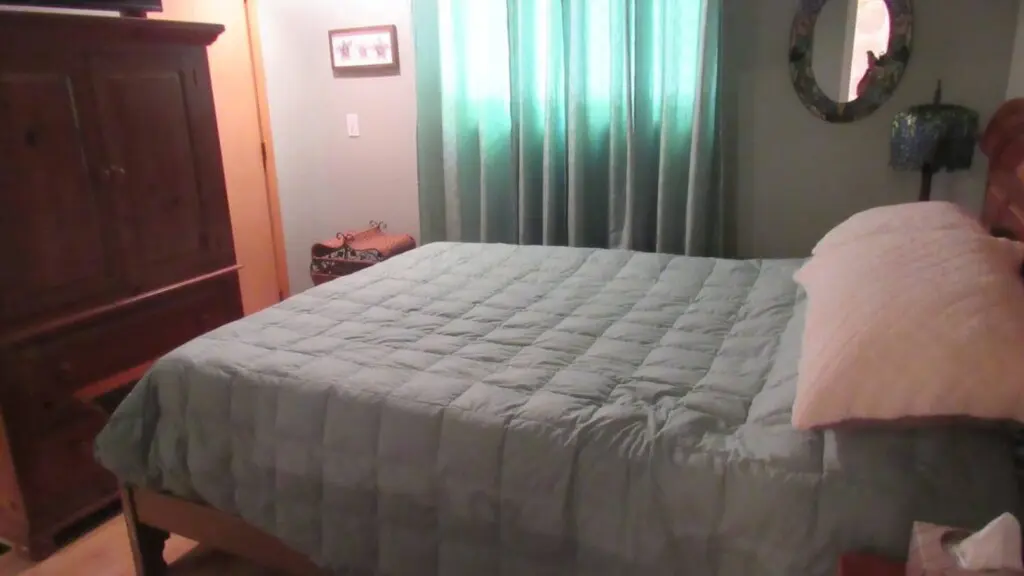 a546fe6f 8914 42c8 8aec e4d38a89680a