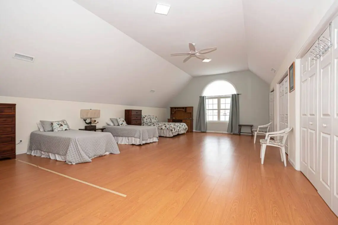 b22166a4 b1f9 409f a8cb 52a9a9721509