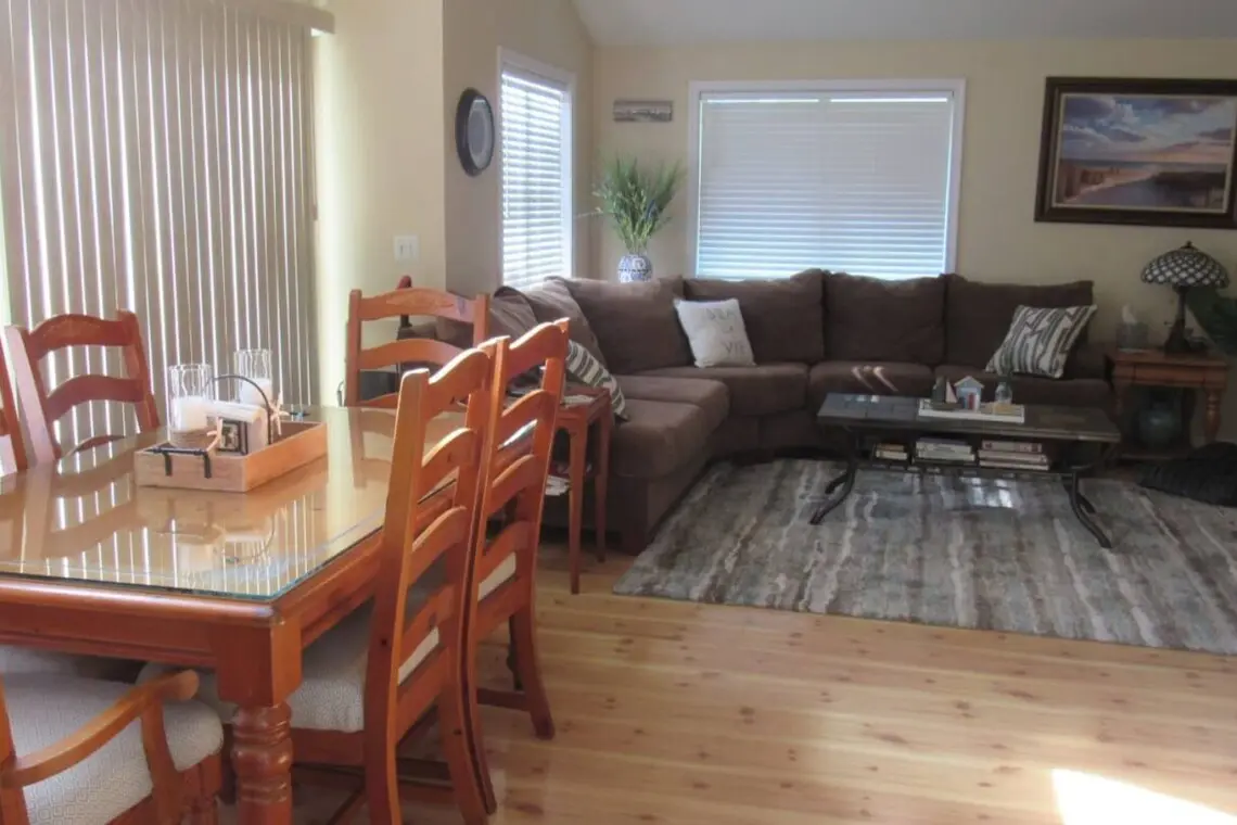 b4f87a9e 29b3 49db 8f71 d7b2ac60ab82