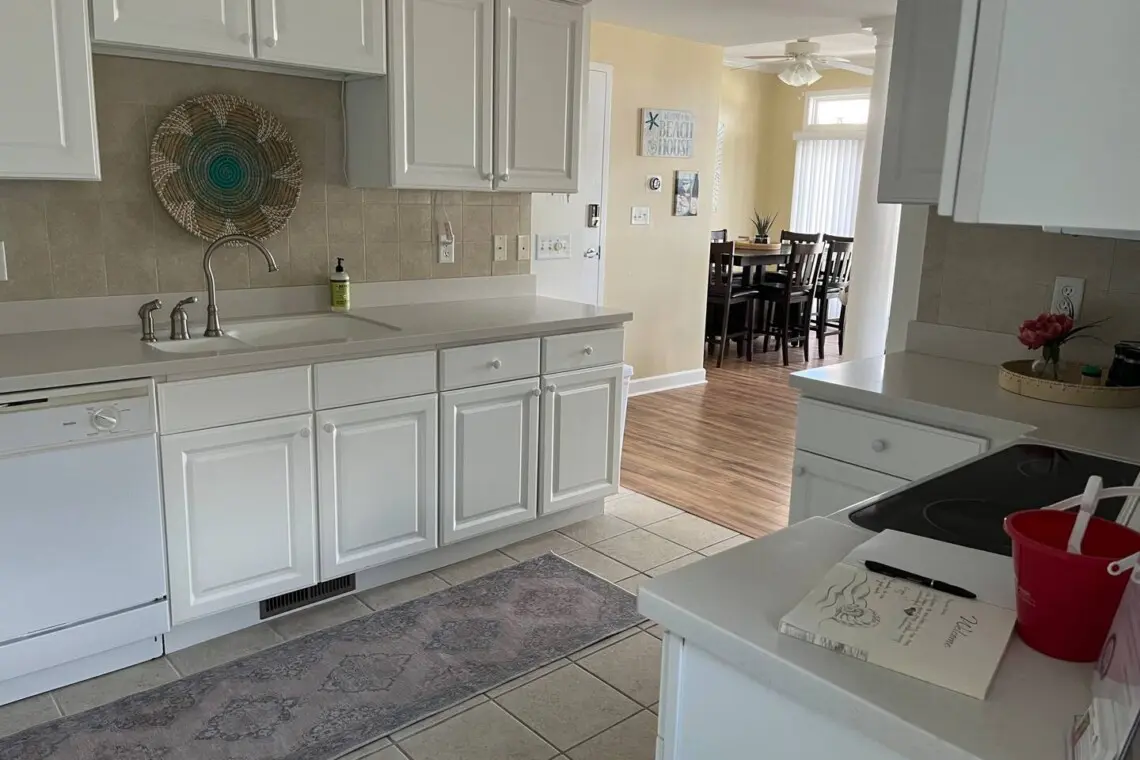 ba2ecdbe 7a0c 45b1 974f df250e89b111