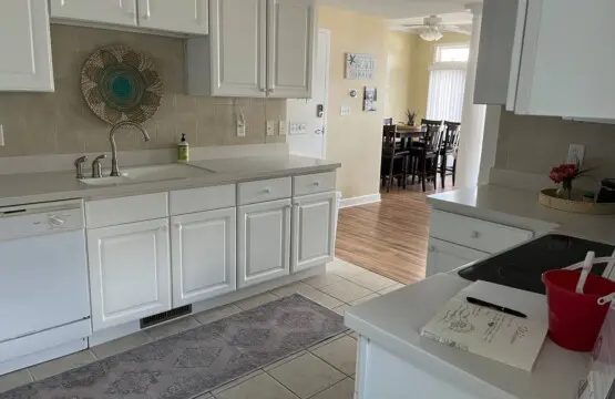 ba2ecdbe 7a0c 45b1 974f df250e89b111