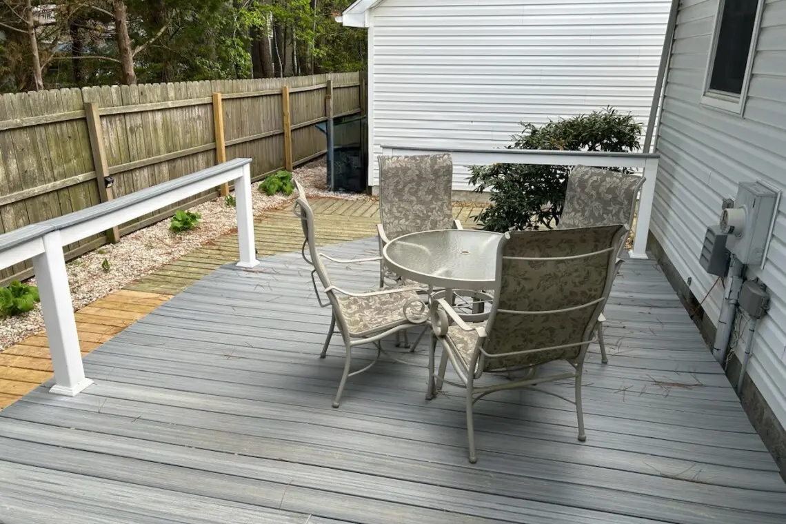 c1c82442 ba69 4416 8be8 59ab074670bf