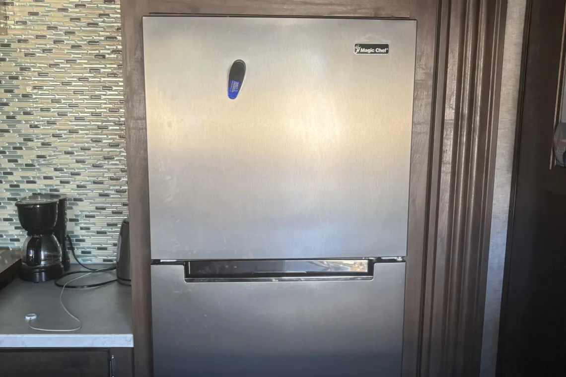 c8ae6b6c 39be 4acb ba4a a527e9c06715