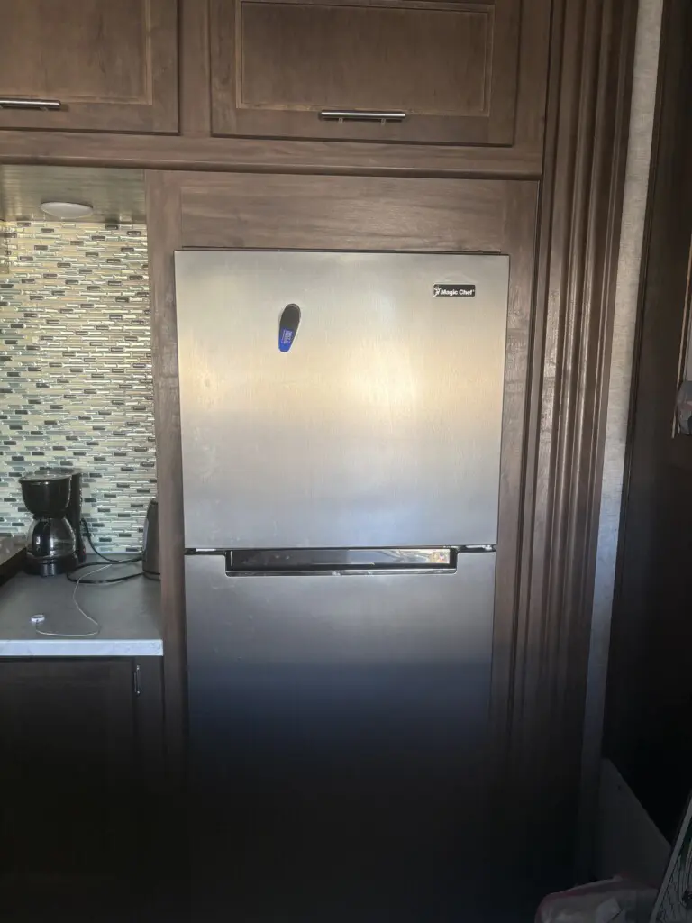 c8ae6b6c 39be 4acb ba4a a527e9c06715