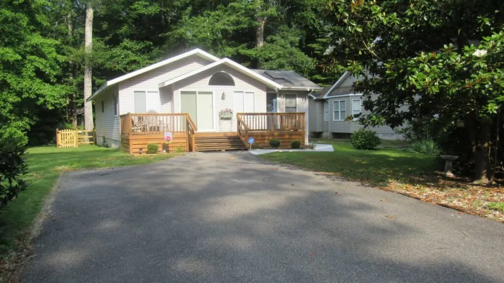 cb765394 7fad 438e b3fb 9b5d411b3751