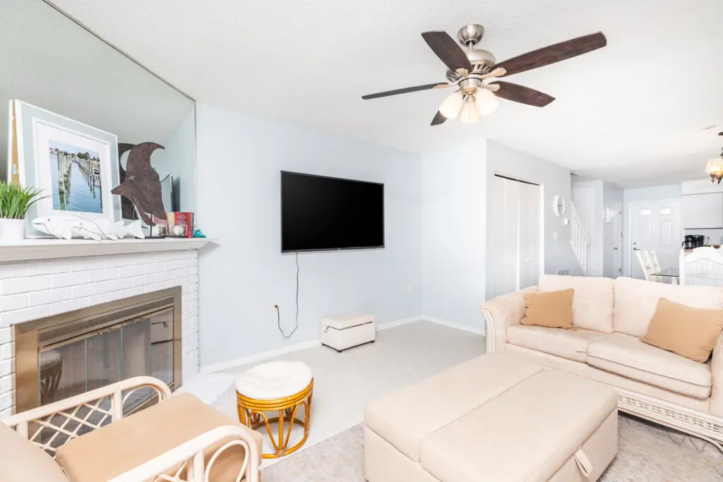 e05f70ba 39c8 4a1d a05f c392d8f65cda