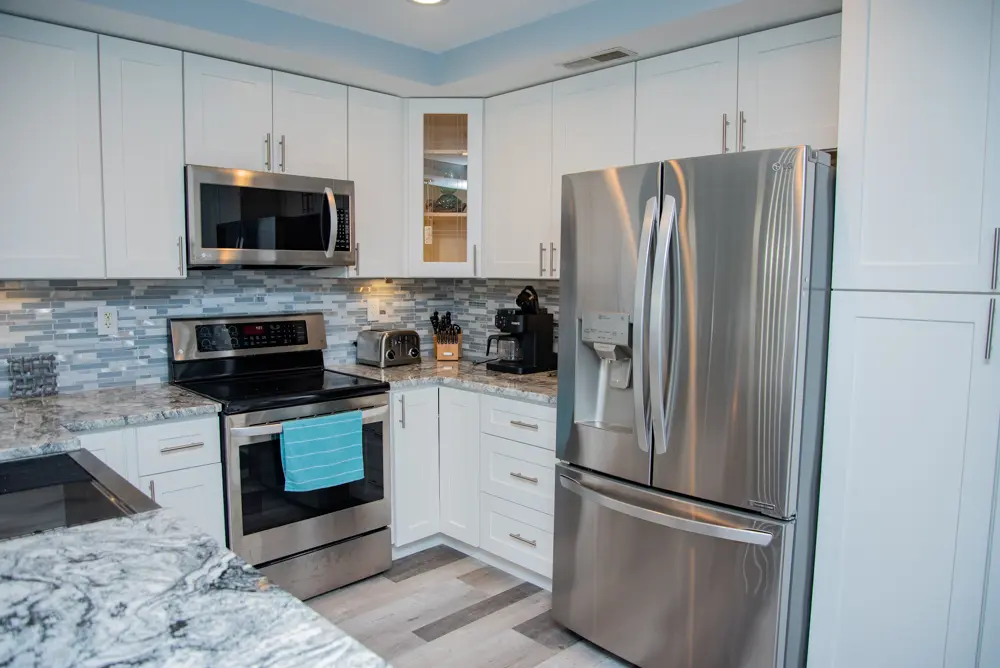 e0afa7b1 48a4 453b 8dd8 40054148a3a3