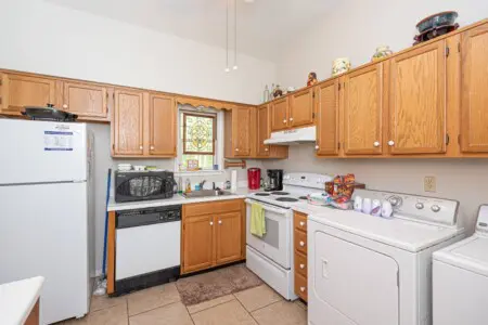 e24d313c f84d 4f7a b9bb 5e11273d11b1