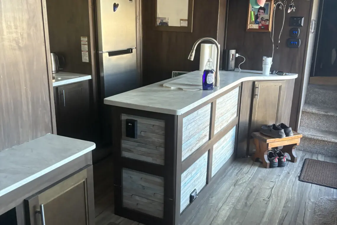 edf3f7ad 0811 445f b141 8e89becdb5dd