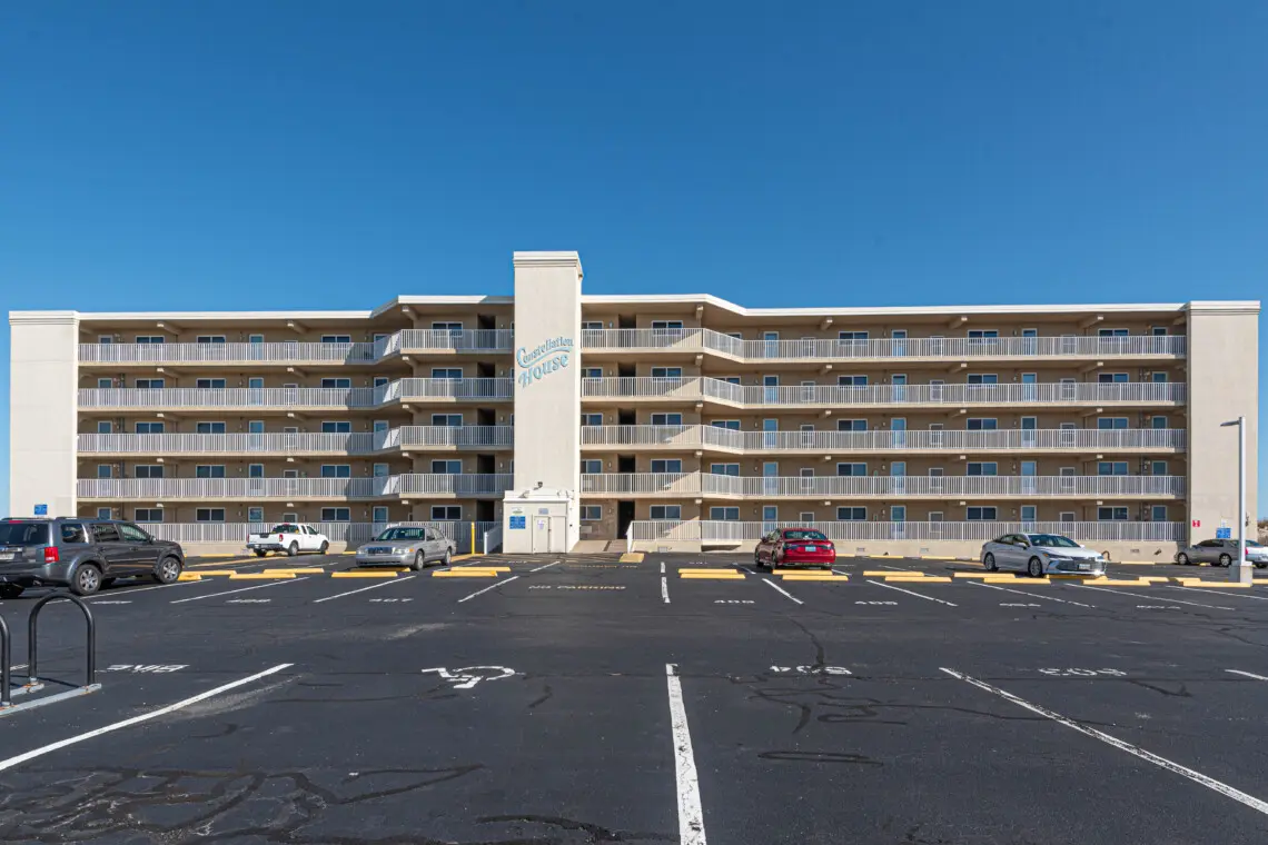 f0b6a2f5 bac3 4d8a 819c 95877351eca7