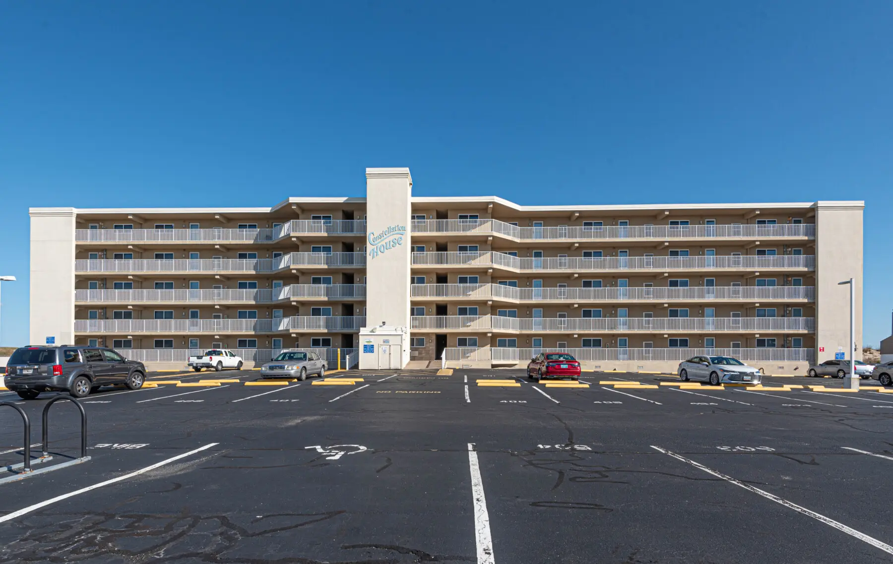 f0b6a2f5 bac3 4d8a 819c 95877351eca7