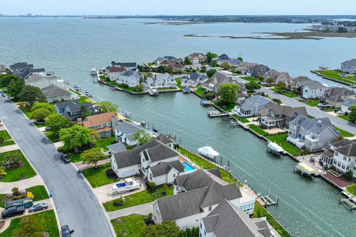 f0d1b3ca ed49 4014 a27e 1fc090f92cc9