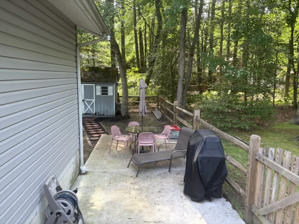 f0e0929e 7fc3 4f19 9585 17fd3d078c78