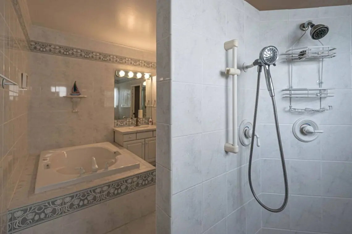 fd538344 4c4c 4d09 a320 e2e3eff324be