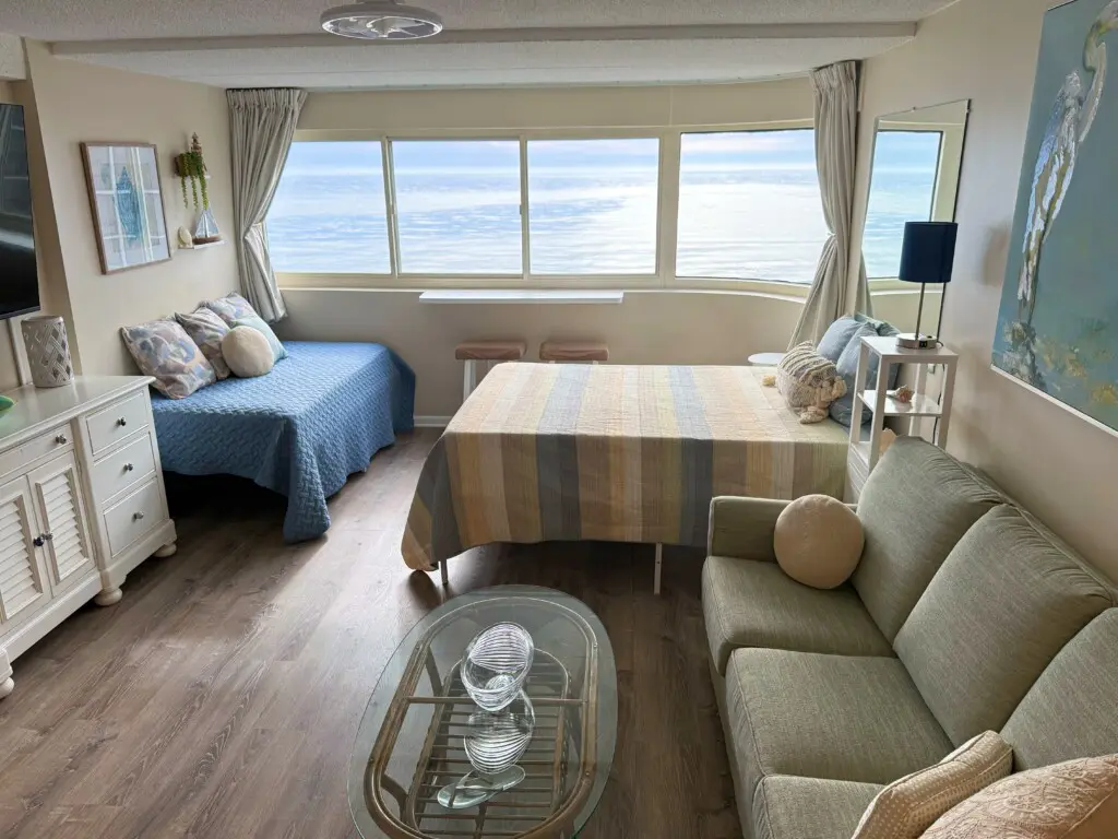 30819231 6bf5 4853 a35f 50de29c321fc