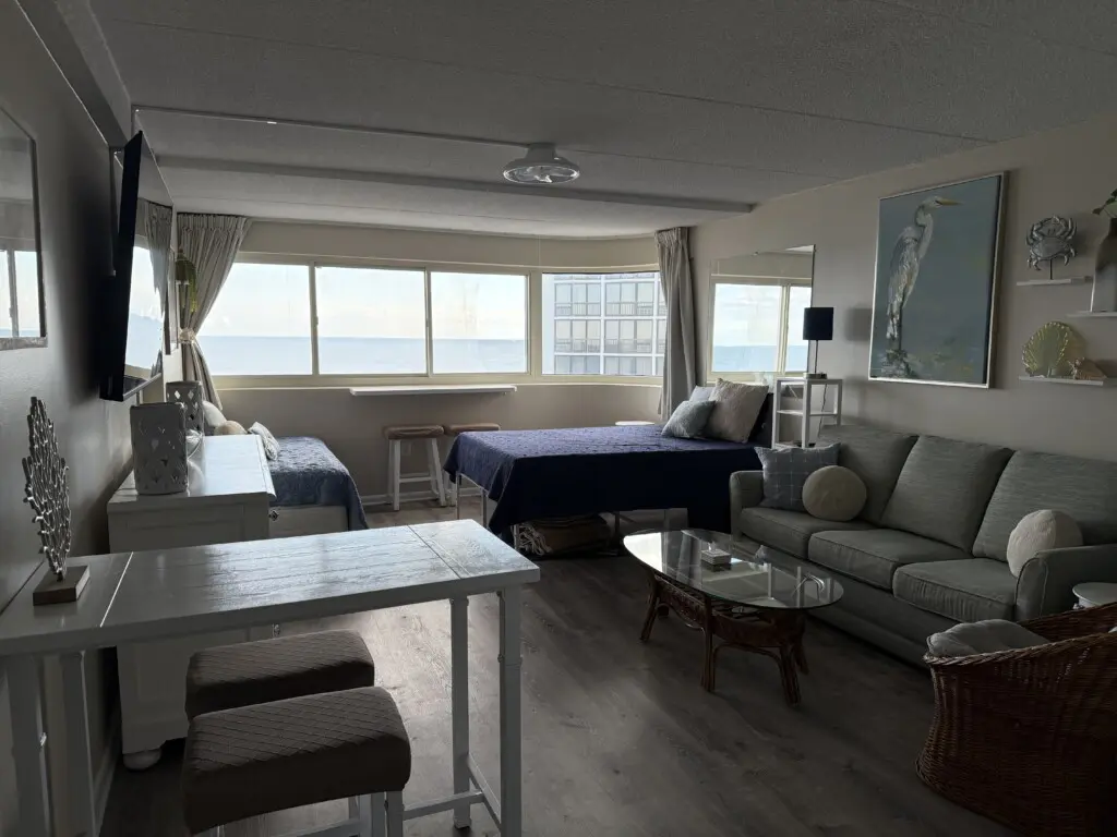 52657dd7 364b 480a 9710 fe3b5b2513c9