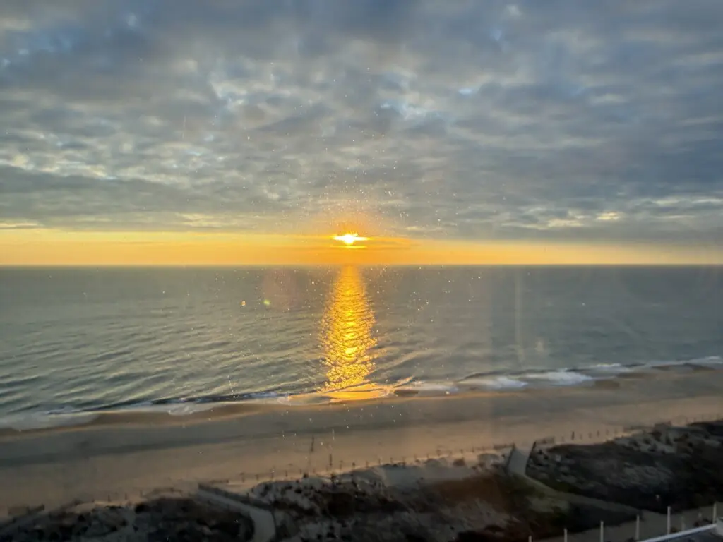 9649f03b fe13 4f82 9fab 0eeb402d2950