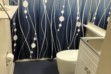 d1245070 f76e 4621 804d d2bfdfdaf1f4