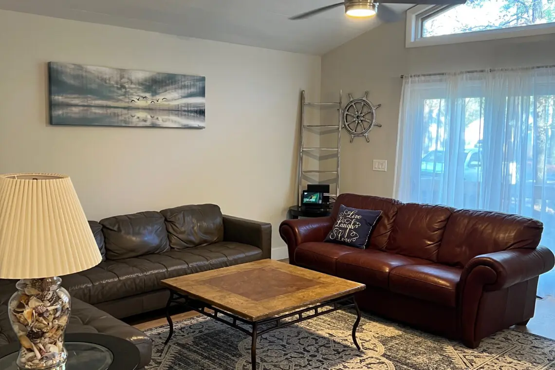 1b2a9fe9 f09a 43ba 8222 34f874859d54