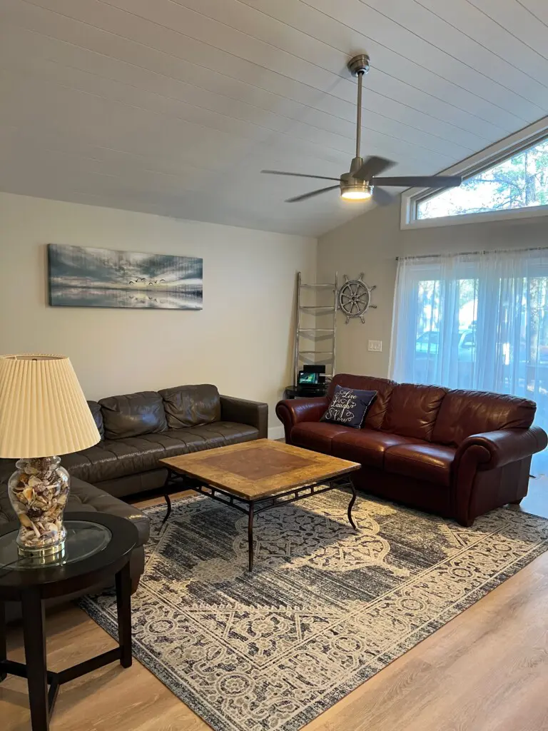 1b2a9fe9 f09a 43ba 8222 34f874859d54