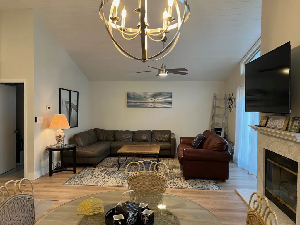 8acb51fc 6bdd 4f3b bba5 ba00d3c89bf1