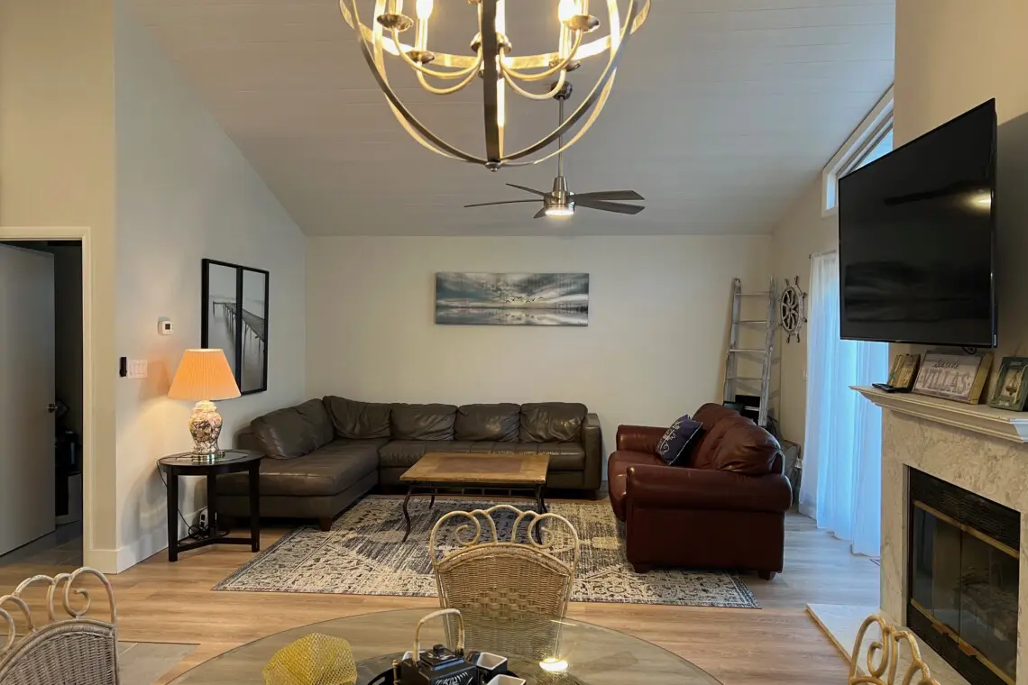 8acb51fc 6bdd 4f3b bba5 ba00d3c89bf1