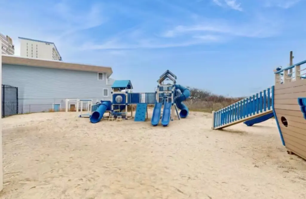 9fb27aed b64b 4936 b528 1b0fa4d3b47a