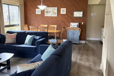 a1426abc c833 403c bd47 e9f1e5dd87c4